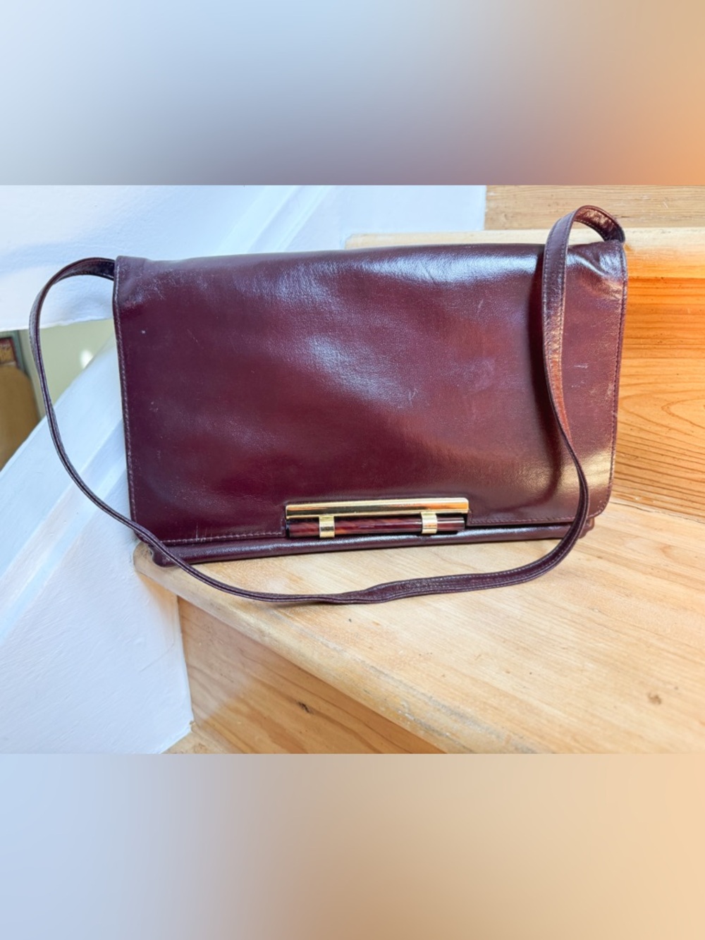 Vintage 90s Leather Shoulder Bag in Burgundy with Gold Accent